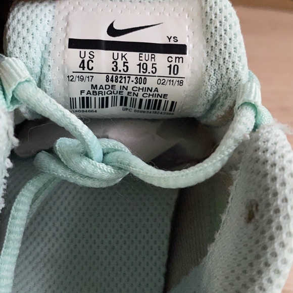 RARE Nike Air max Plus TN “MINT” Toddler Sneakers- SZ 4 C - Picture 15 of 15